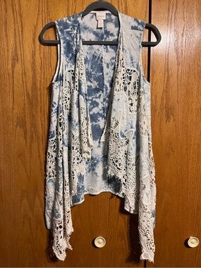 Chico's Blue & White Tie-Dye Crochet Trim Tank Vest